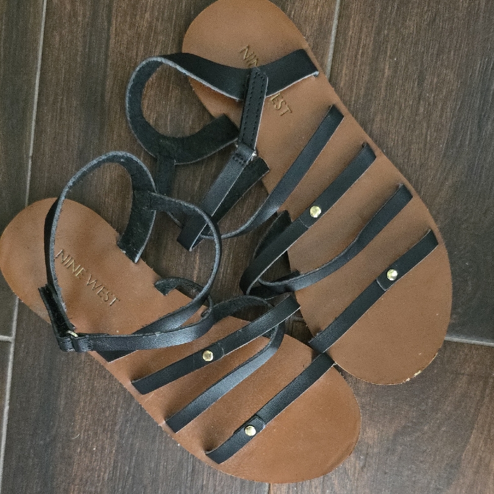 Nine West Black and Brown Strappy Sandals